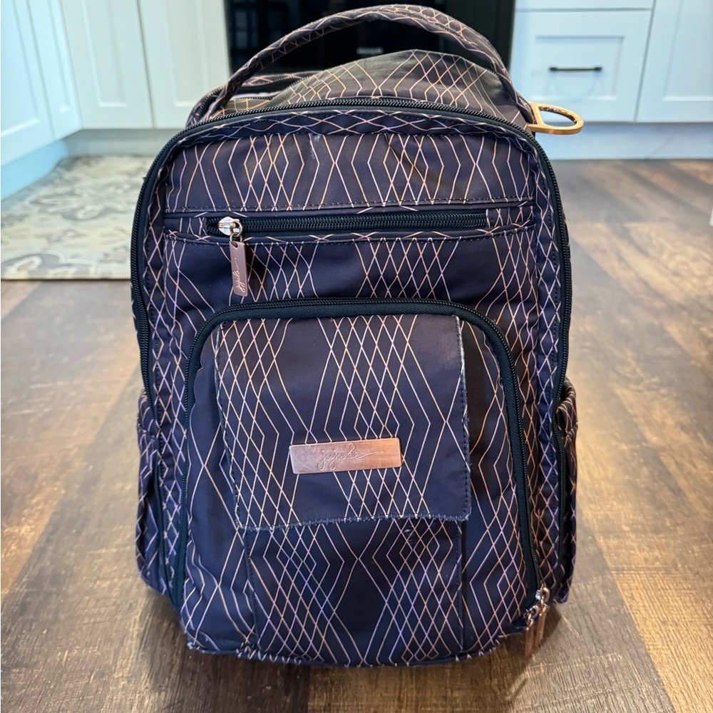 Jujube diaper bag backpack - Picture 2 of 10